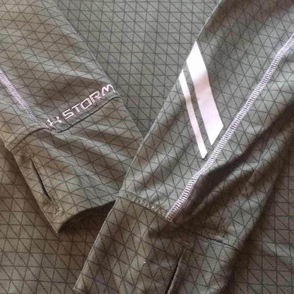 Under Armour Run Coldgear 1/4 Zip Long Sleeve Reflective Fitted Running Top S - Picture 6 of 12